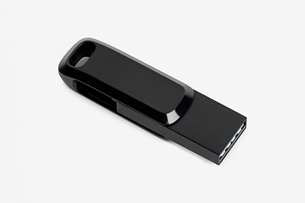 USB Flash Drives - Hybrid Technology Trading and Contracting WLL - Doha Qatar